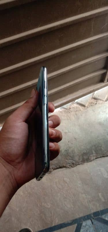 Oppo Reno 4 2