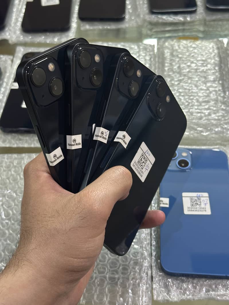 iPHONE 13 128GB JV 1
