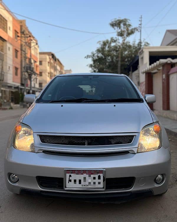 Toyota IST 2004 Reg. 2008 Silver Color Auto Excellent condition 0