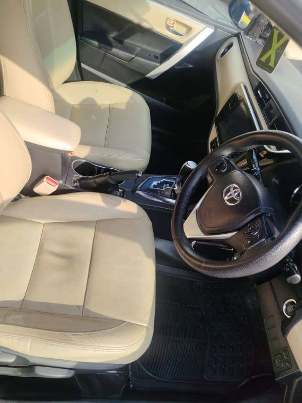 Toyota Altis Grande 2018 3