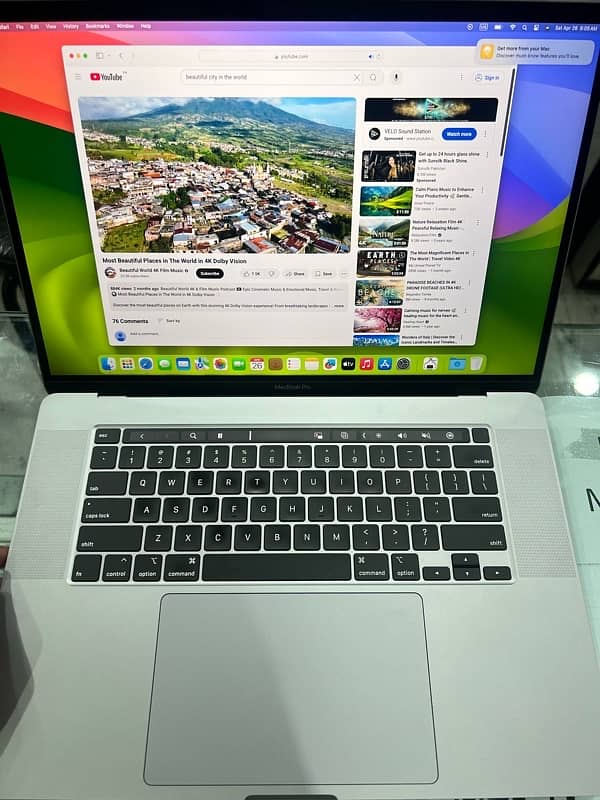 MacBook Pro 2019 (16 inch) core i 9 1