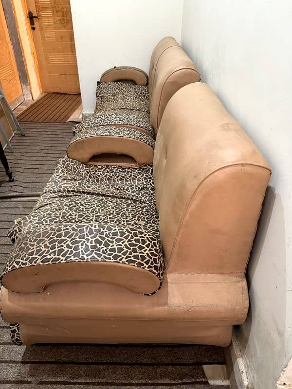 7 seater Jumbo sized sofa set with cover price 12k 1