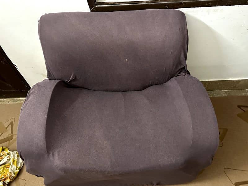 7 seater Jumbo sized sofa set with cover price 12k 5