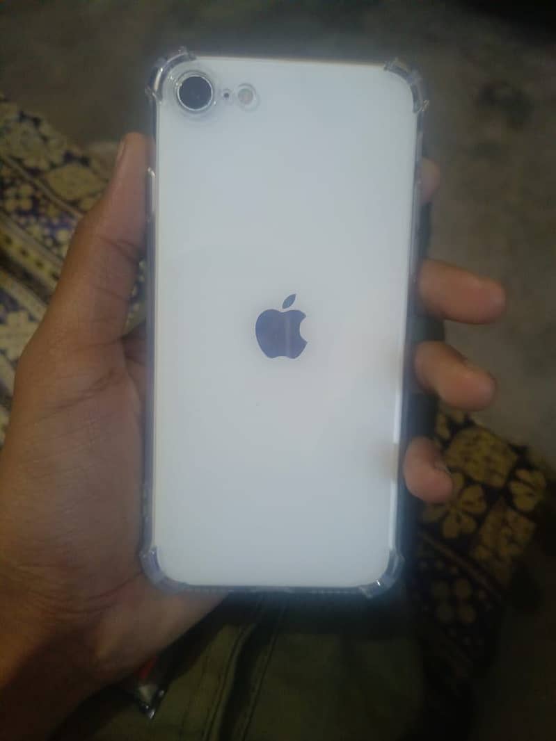 Iphone se 2020 urgent sale exchange possible 3