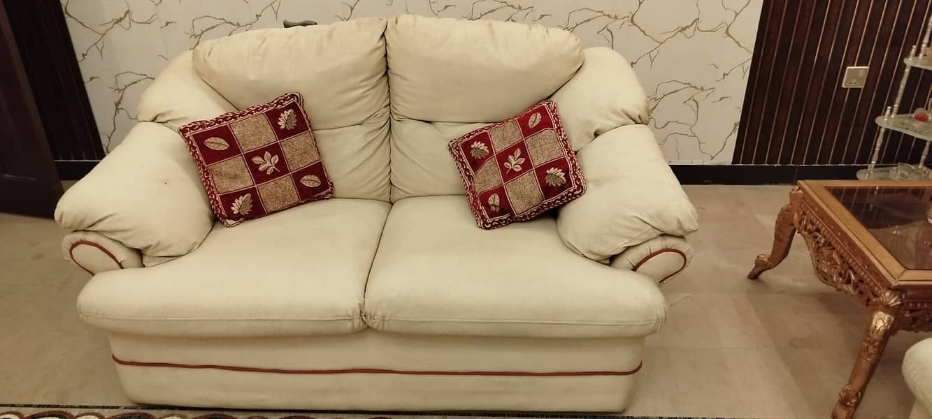 7 seater sofa 0