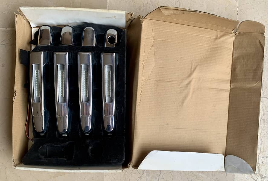 DLAA Original LED Door Handles TOYOTA COROLLA 2004 SE SALOON 7
