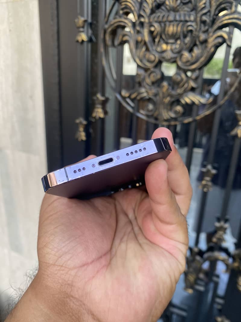 iPhone 14 pro 256 gb approved 5