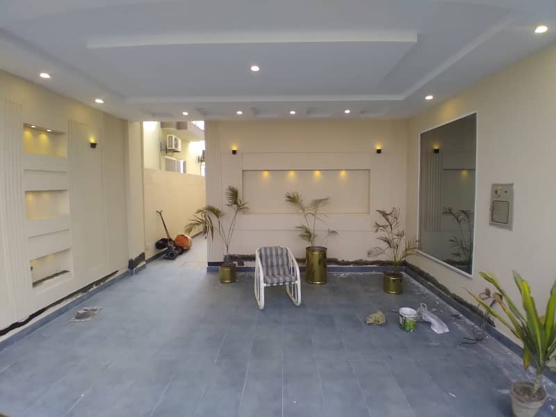 1 Kanal House For Sale In The Perfect Location Of DHA Phase 1 - Sector M 8