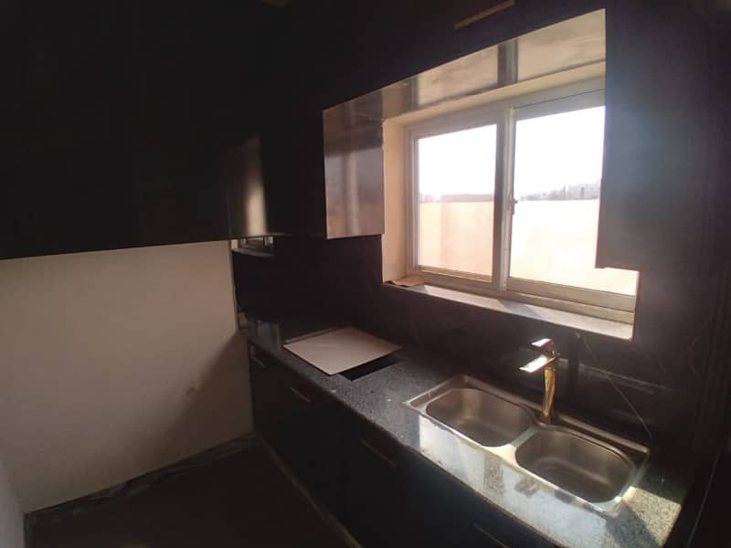 1 Kanal House For Sale In The Perfect Location Of DHA Phase 1 - Sector M 14