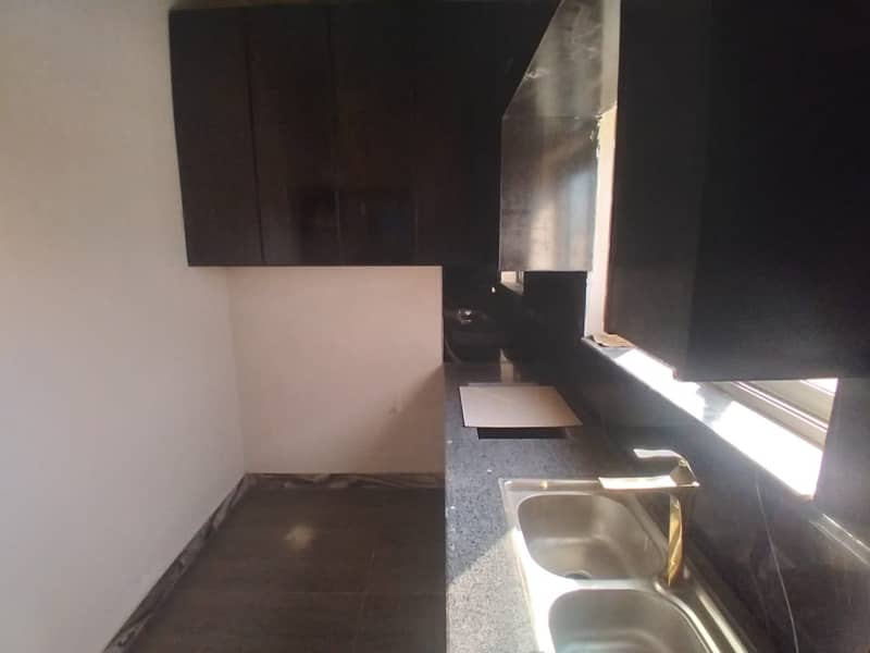 1 Kanal House For Sale In The Perfect Location Of DHA Phase 1 - Sector M 15