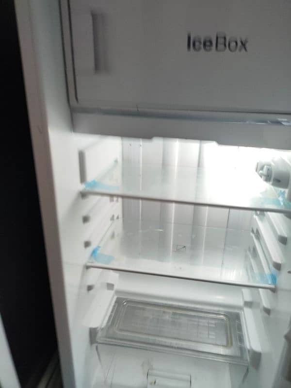 Dawlance 9106 Single Door Refrigerator 1