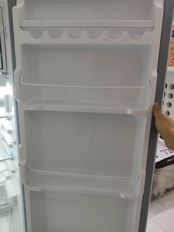 Dawlance 9106 Single Door Refrigerator 2