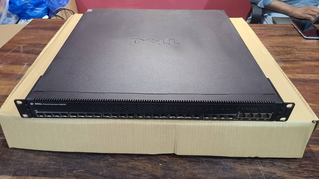 Dell PowerConnect 8024F 10GB 24 Port Gigabit Ethernet switch (Renewed 7