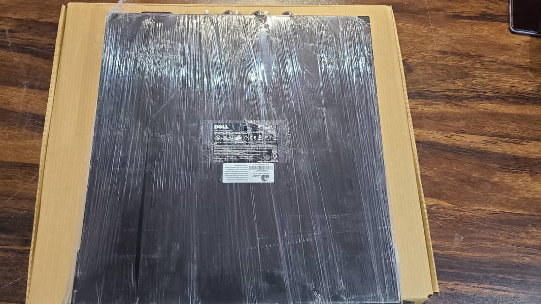 Dell PowerConnect 8024F 10GB 24 Port Gigabit Ethernet switch (Renewed 10