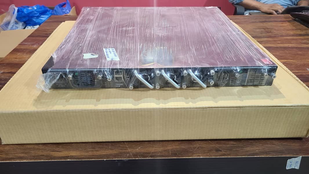 Dell PowerConnect 8024F 10GB 24 Port Gigabit Ethernet switch (Renewed 15