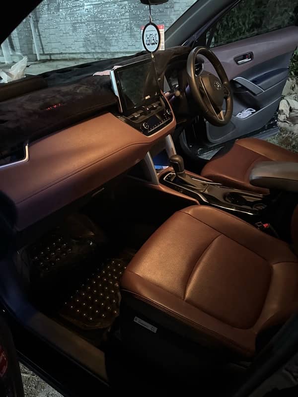 Toyota Corolla Cross HEV X 2024 6