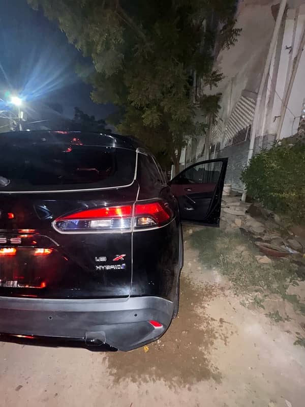 Toyota Corolla Cross HEV X 2024 12