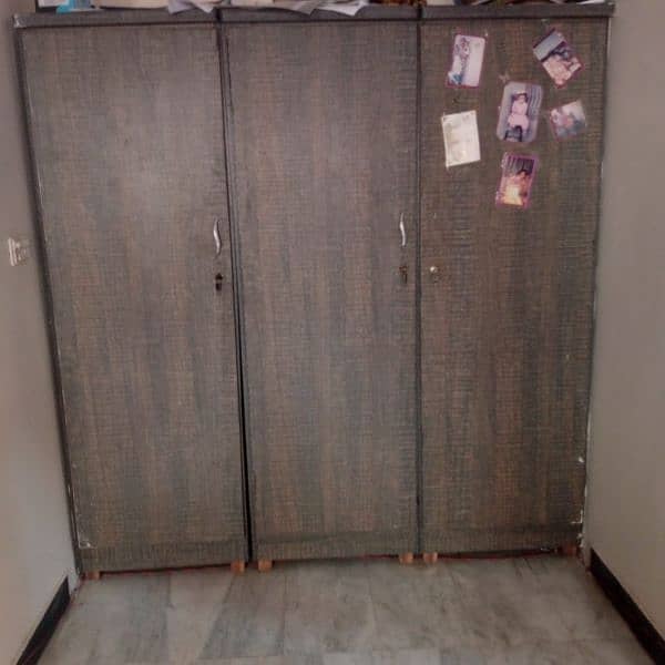 Three door wardrobe 1