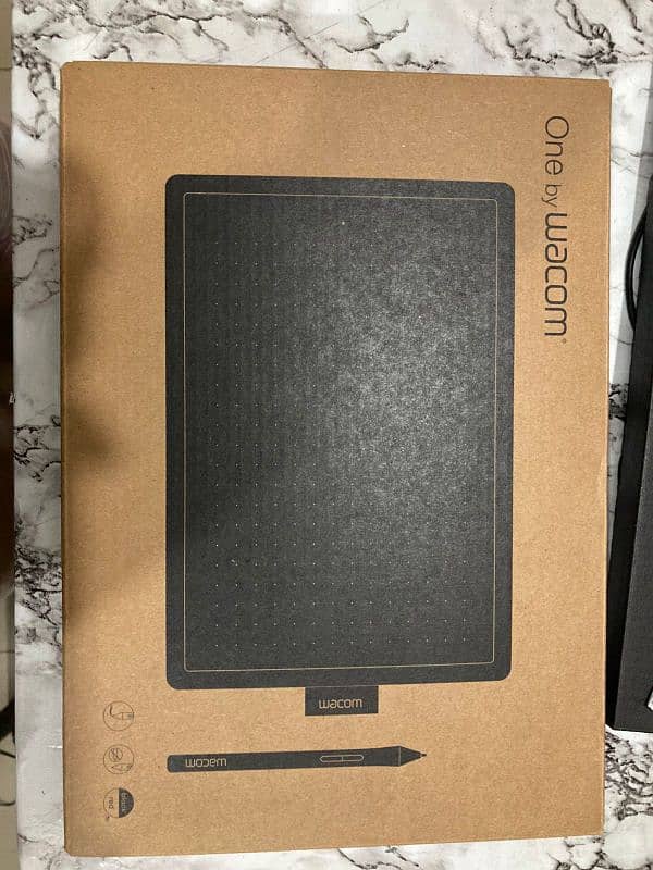 Wacom One medium 3