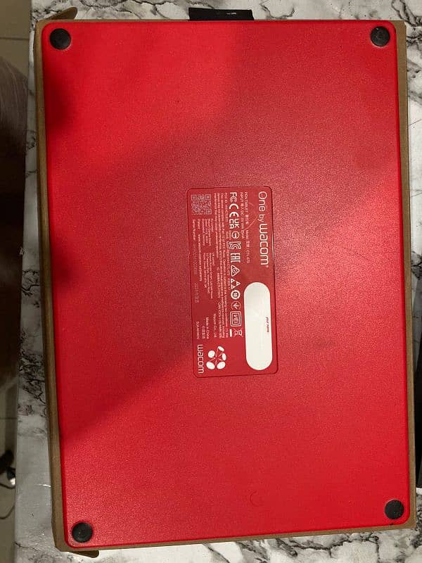 Wacom One medium 4