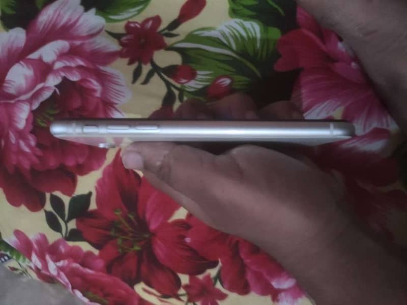 Iphone for sale 4