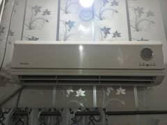 Gree 1 ton AC