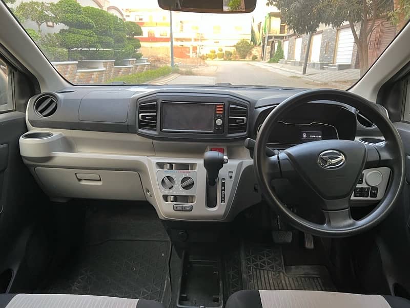 Daihatsu Mira 2001 5