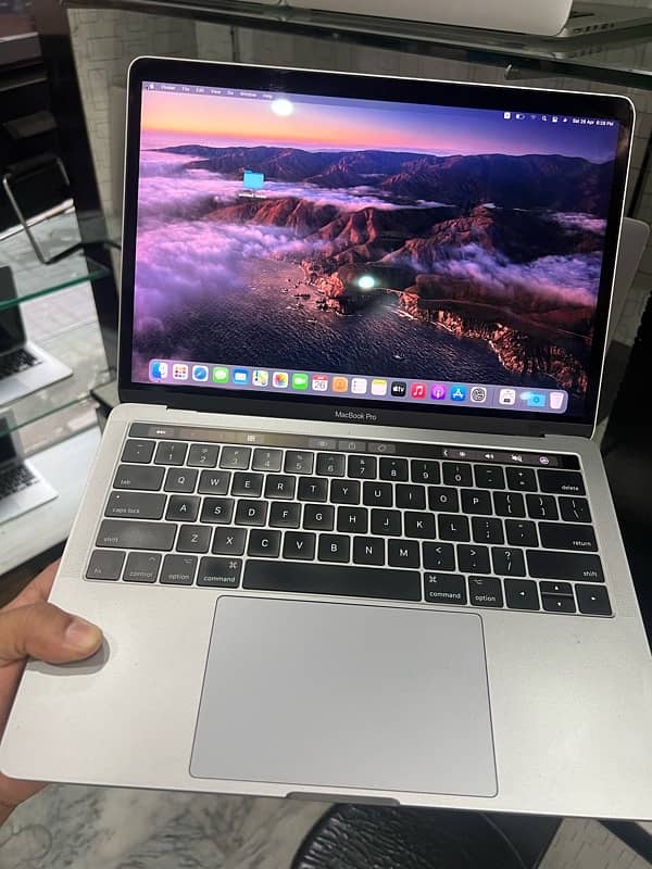 Macbook pro 2017 Touch bar 4