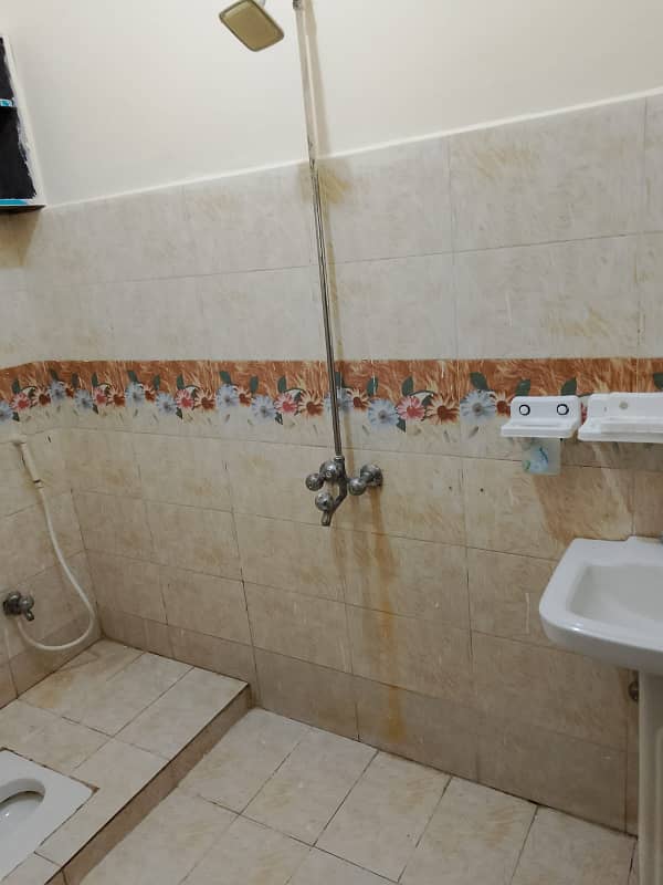 3 Marla house for sale in Lahore medical housing scheme main canal road Lahore 4