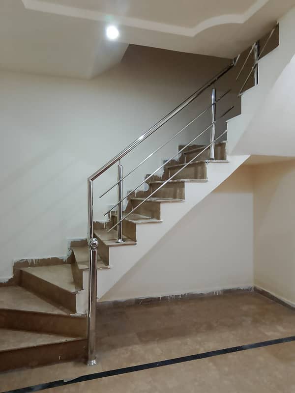 3 Marla house for sale in Lahore medical housing scheme main canal road Lahore 8