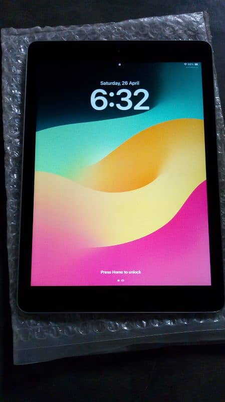 iPad 6 generation 32 gb 0