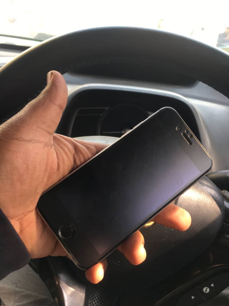 Apple iPhone 6S 16gb PTA approved 9