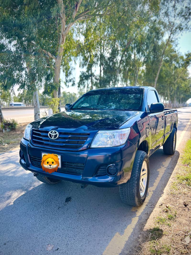 TOYOTA HILUX VIGO 2007 MODEL 3