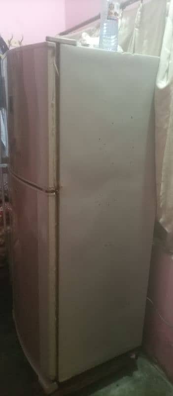 refrigerator for sale full size dowlence 2