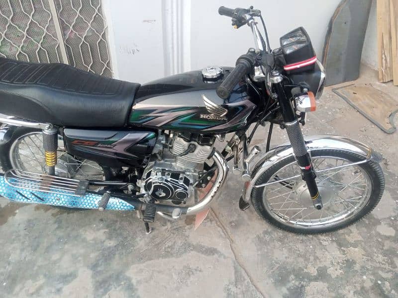 My 125 for sale exchnag bhi hoskta hy 0