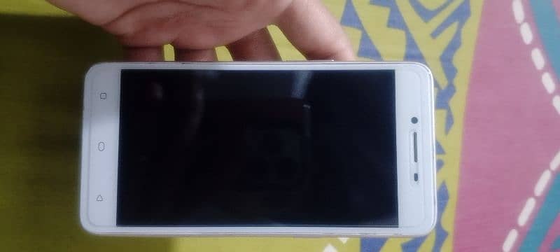 OPPO A37 5