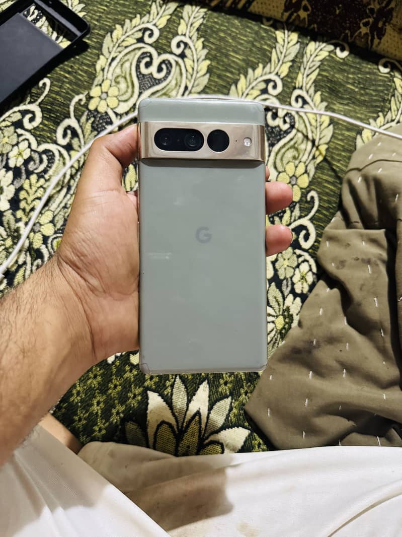 Google pixel 7 pro 1
