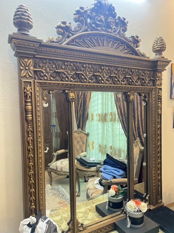 orignal wood bed and orher accesories dressing and room chairs 9