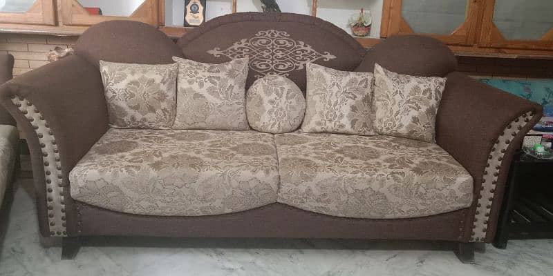 7 seater sofa 0