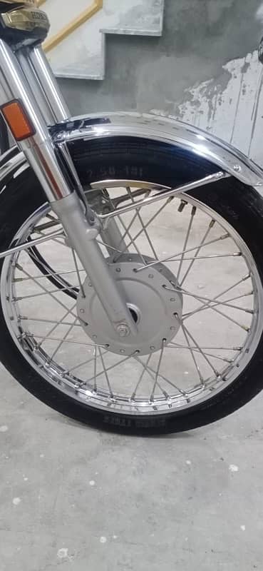 Honda 125 5