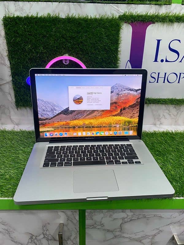 Apple MacBook Pro 2010 |15Inch | Core i5| 4GB RAM | 750GB  | 4
