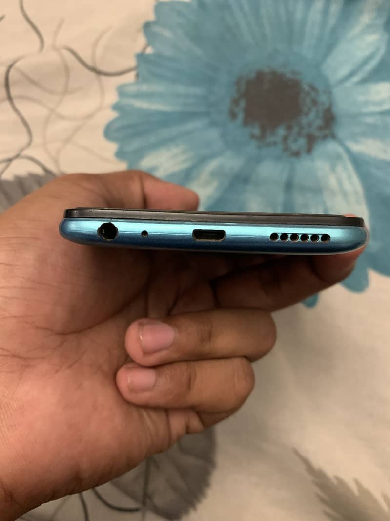 Vivo y93s 4