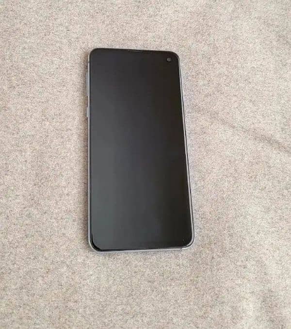 Samsung s10e 6/128. All ok 10by10 no open. no repair 1