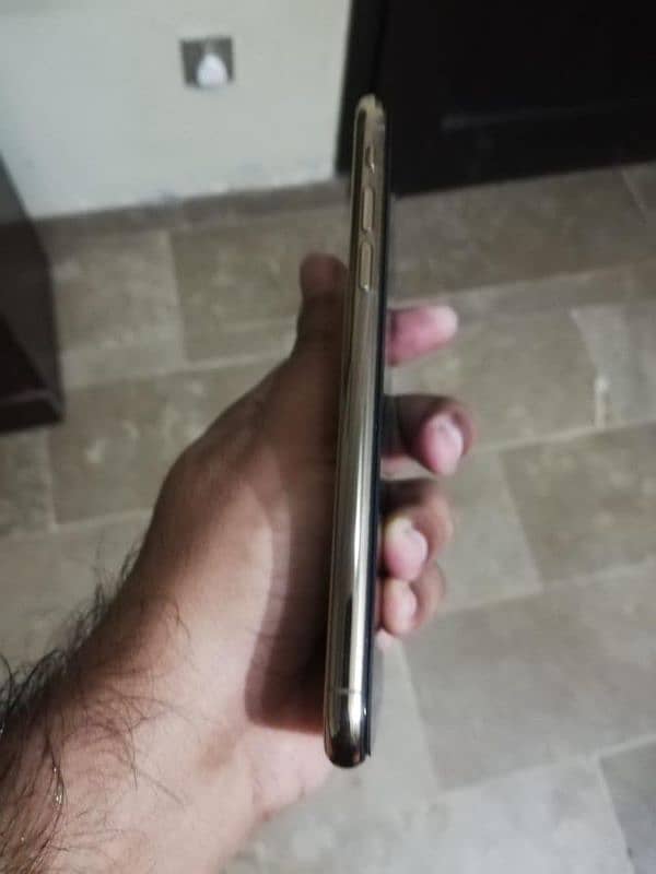 iphone xs 0