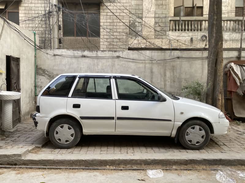 Suzuki cultus vx 2004 model almost genuine 0