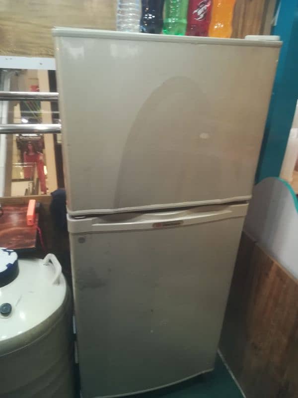 dawlance fridge 3