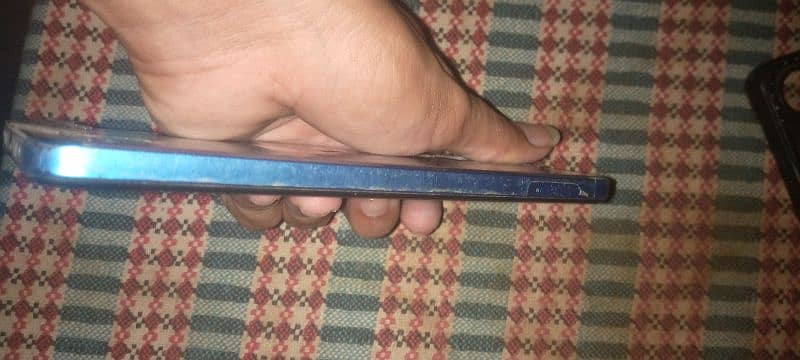 Infinix smart 7 4/64 sild pis he all ok 4