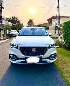 MG HS Trophy Edition Turbo (Total Genuine)