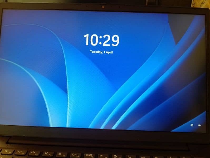 Lenovo i5 12th gen new condition 10 by 10 1