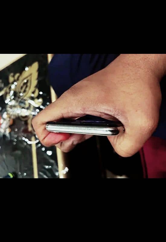 Iphone X 64 gb no exchange Read Full Adv. . 5